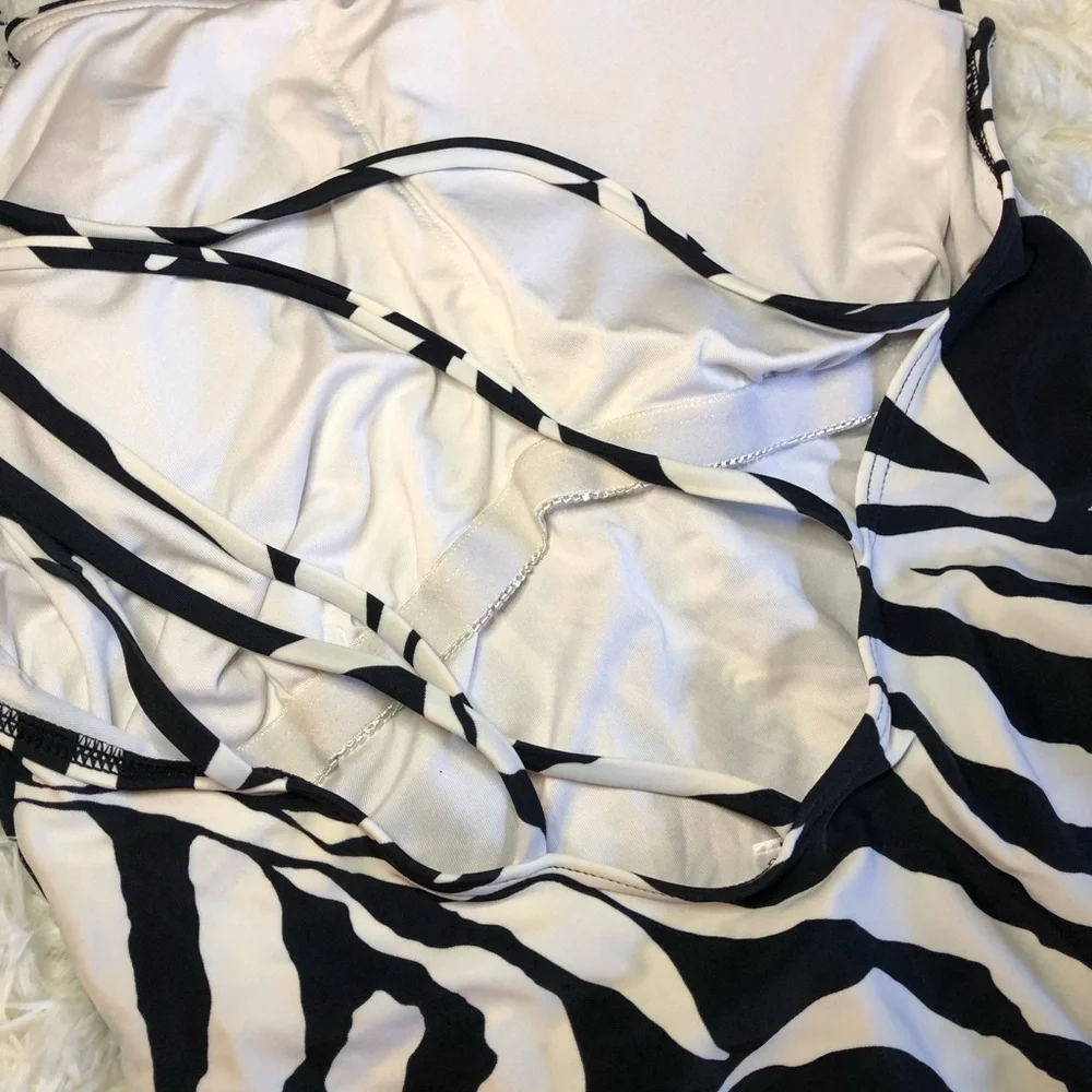 Zebra Print One-Shoulder Swimsuit - Picture 13 of 14